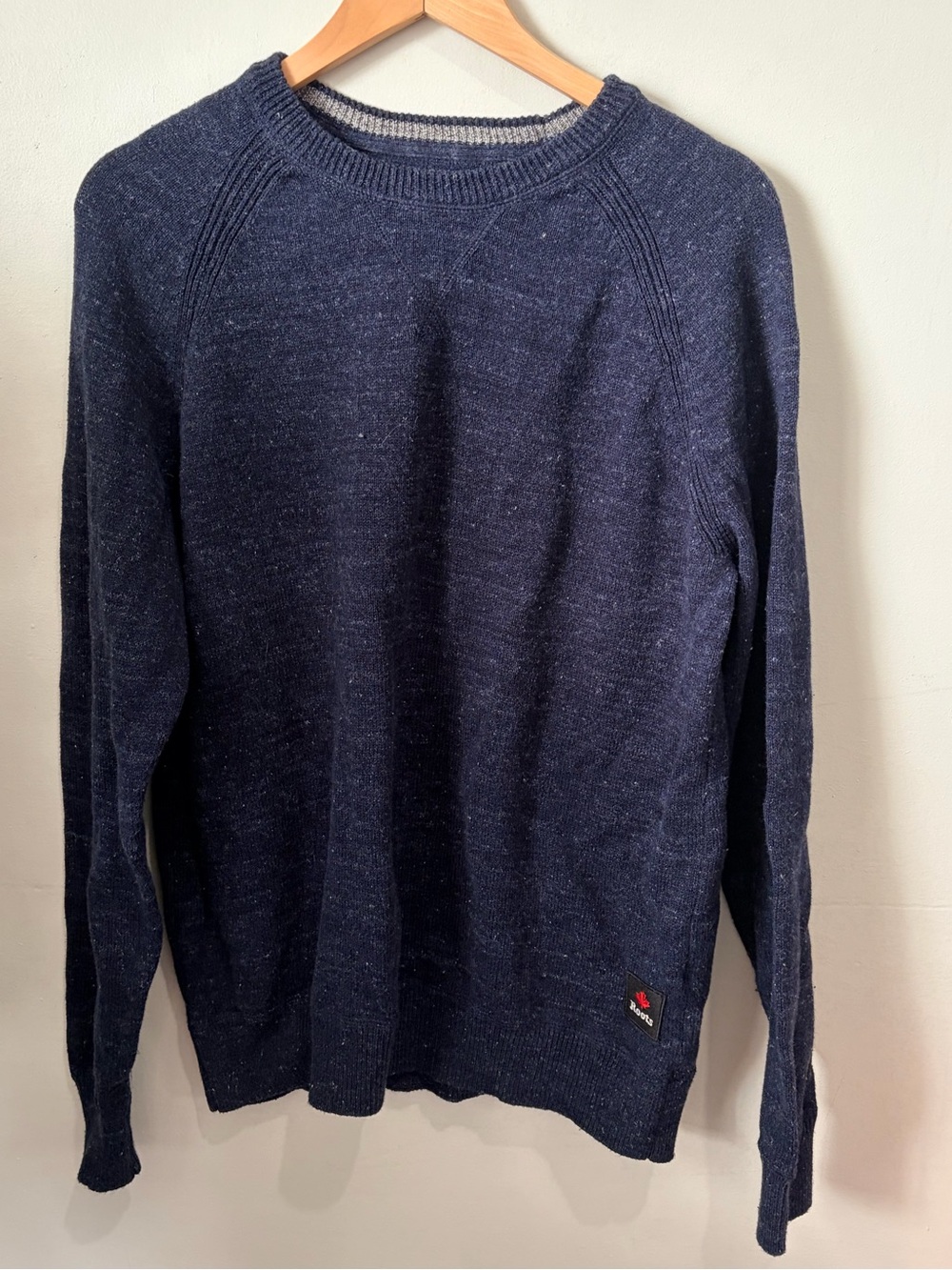 Roots Canada Men Large Crewneck Knit Sweater Navy Blue Speckled Cotton